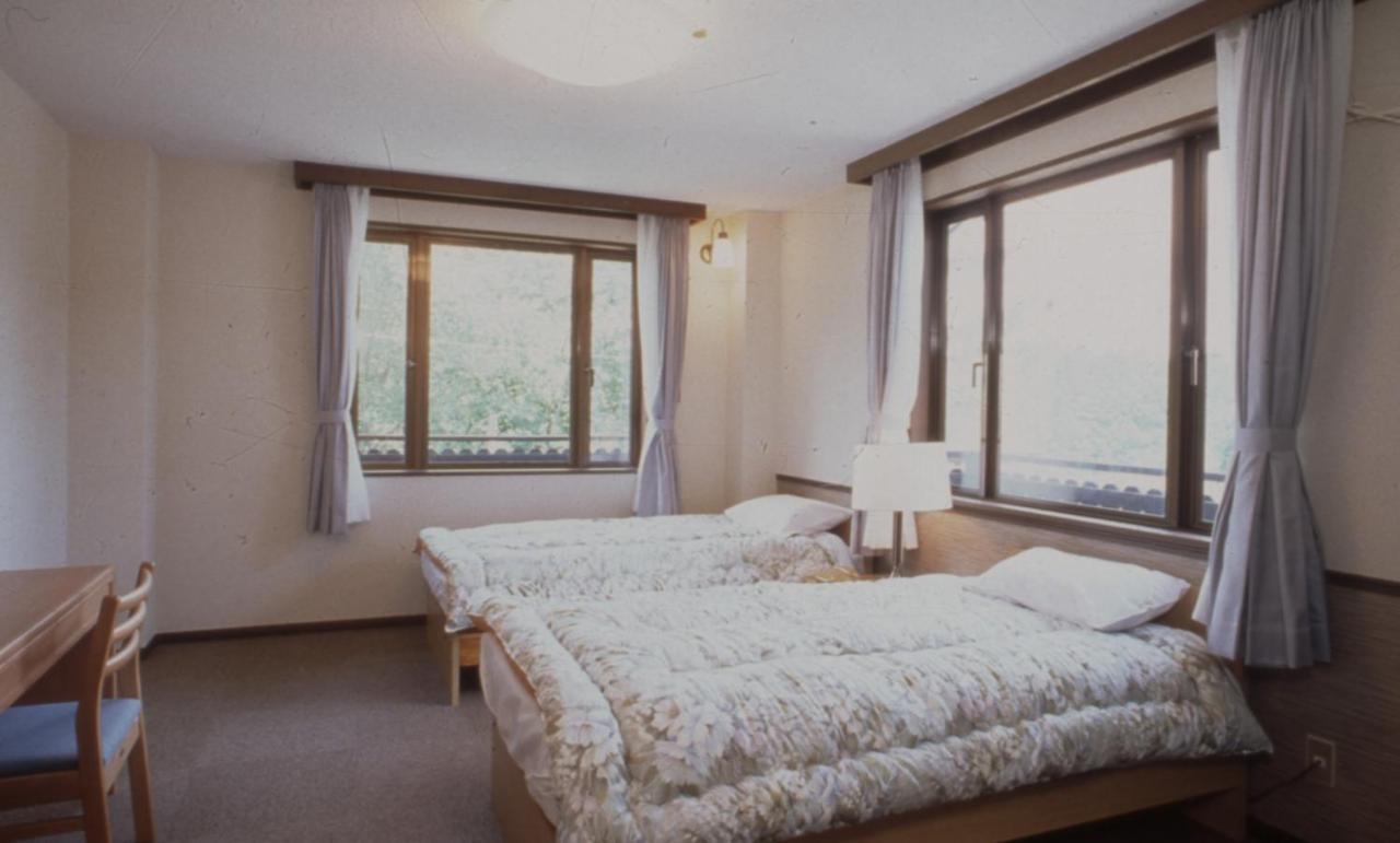 Petit Hotel Shitaka Хакуба-Мура Экстерьер фото